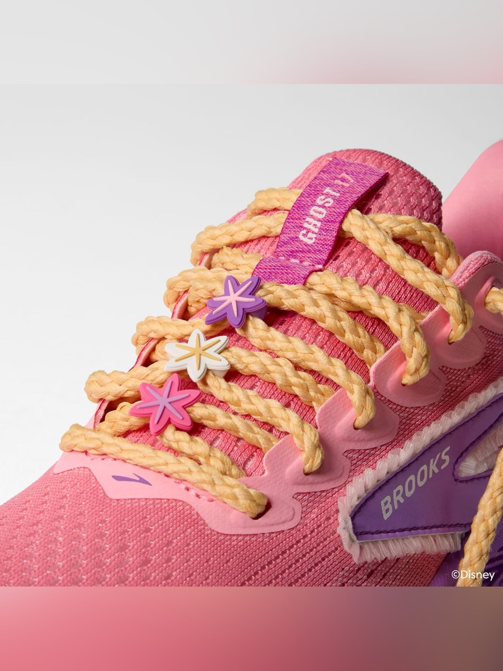 *NEW IN BOX* Brooks x runDisney Rapunzel Ghost 17 Running Sneaker Women’s 8.5 - Picture 5 of 16